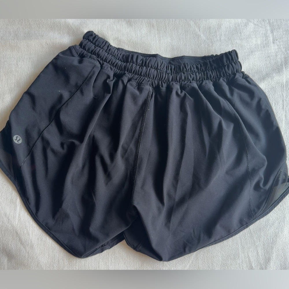 Lululemon Hotty Hot High-Rise Lined Short 4”
